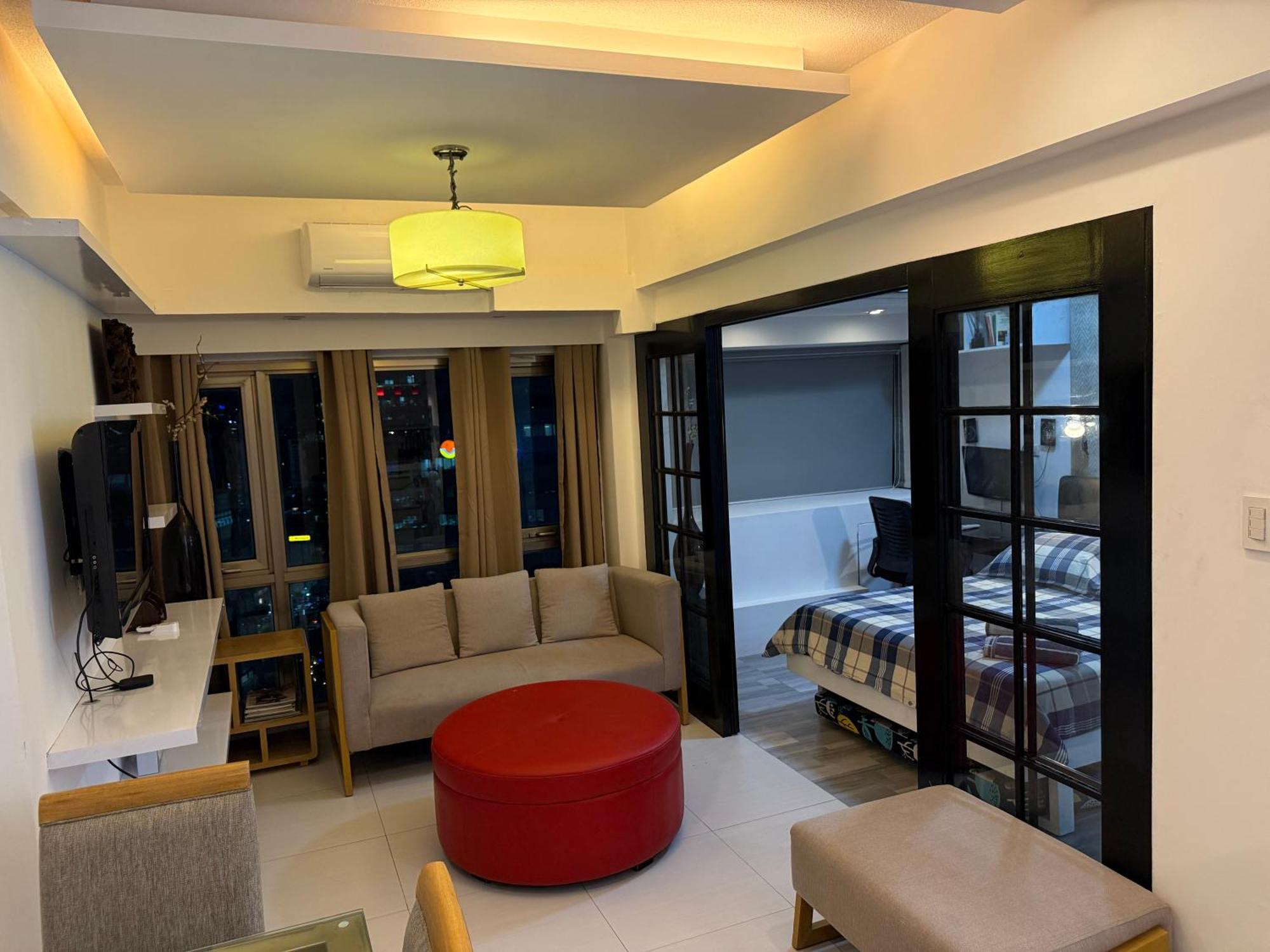 Luxury Condo At Forbeswood Parklane The Fort Bgc Makati City Luaran gambar