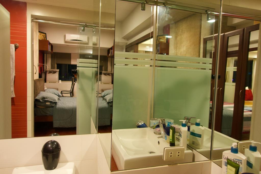 Luxury Condo At Forbeswood Parklane The Fort Bgc Makati City Bilik gambar