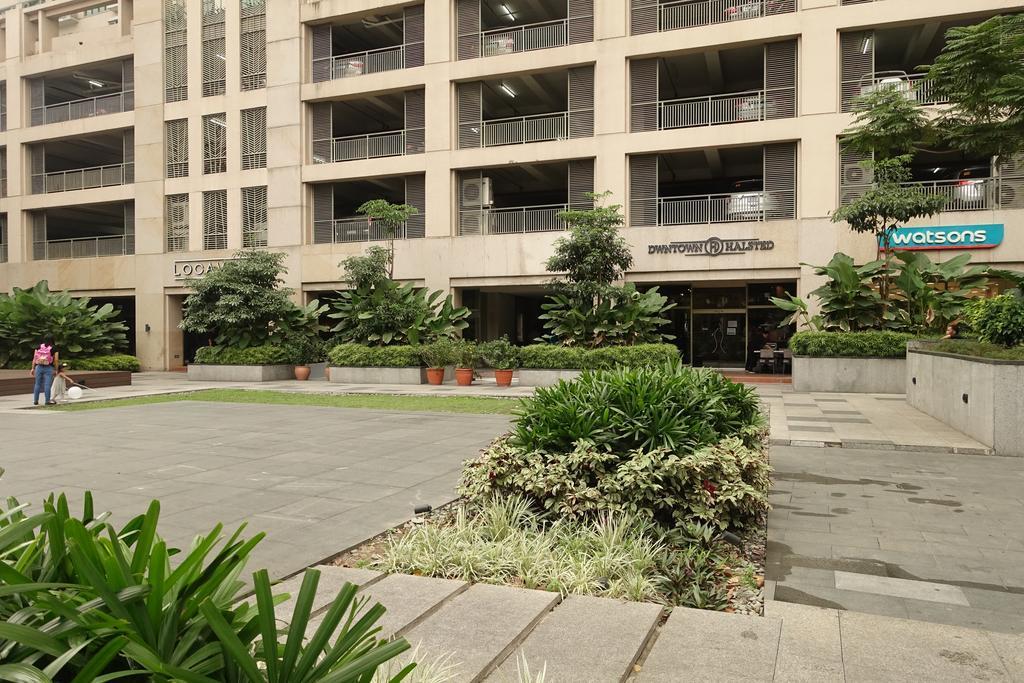 Luxury Condo At Forbeswood Parklane The Fort Bgc Makati City Luaran gambar