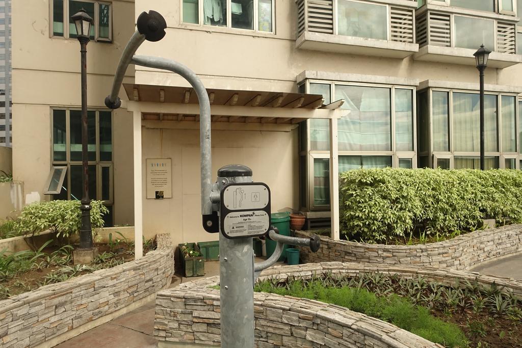 Luxury Condo At Forbeswood Parklane The Fort Bgc Makati City Luaran gambar
