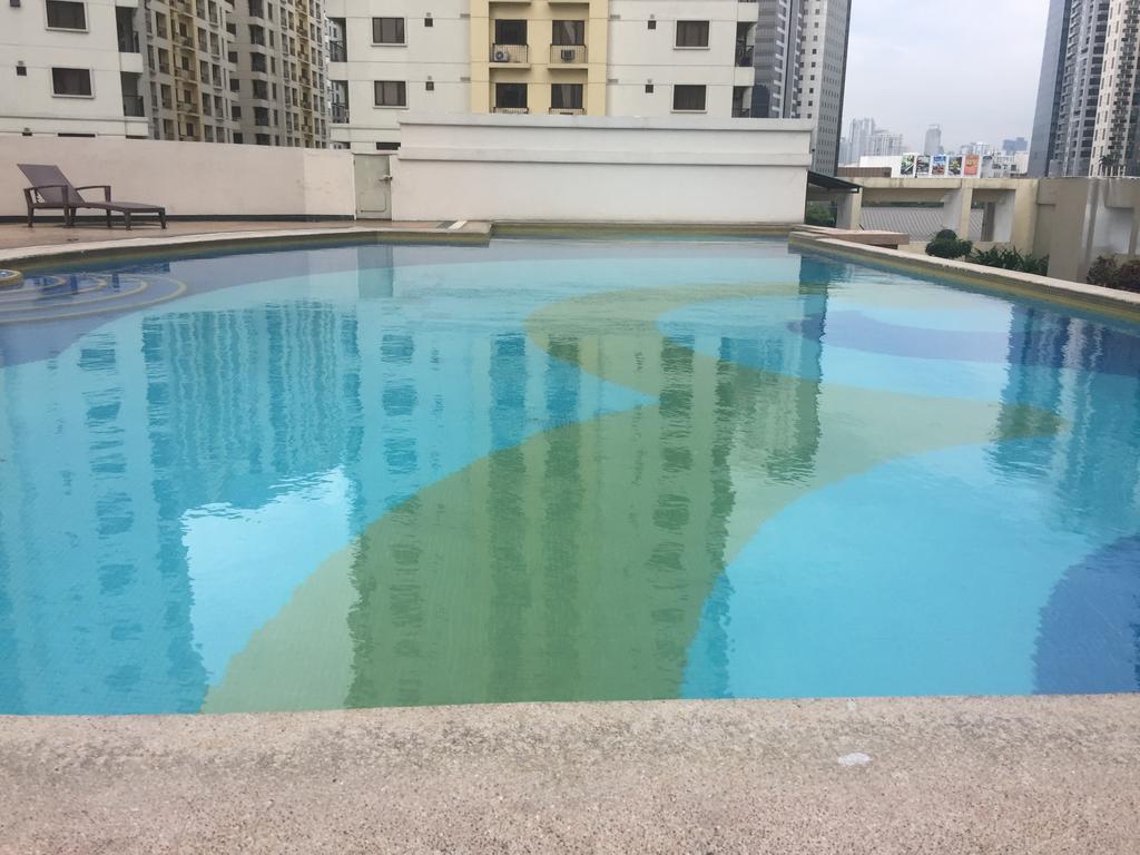 Luxury Condo At Forbeswood Parklane The Fort Bgc Makati City Luaran gambar